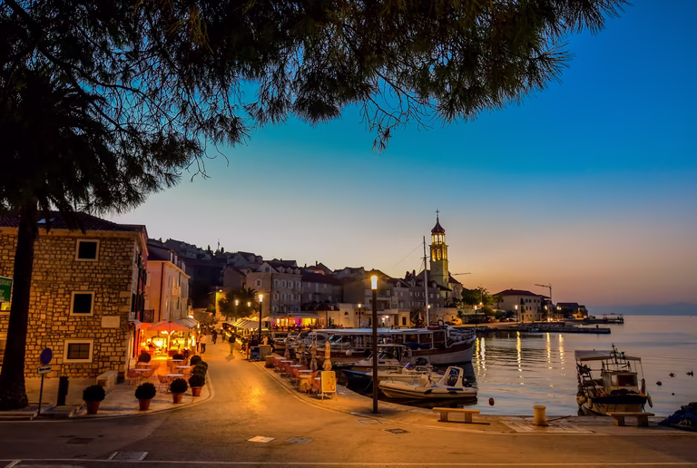 Marina bei Abendstimmung