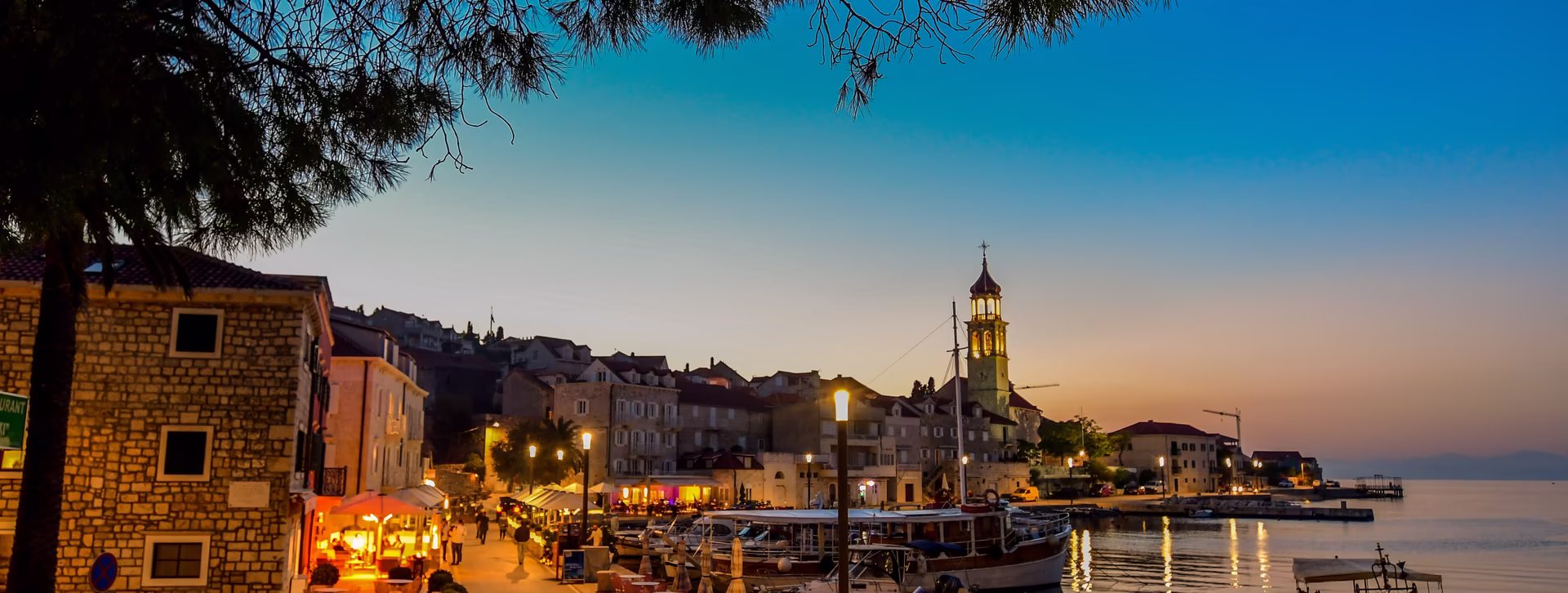 Marina bei Abendstimmung